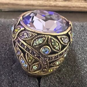 Heidi Daus Ring size 6